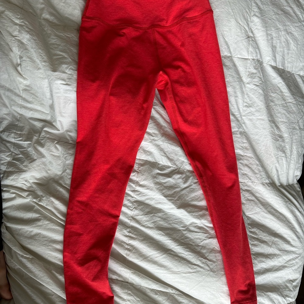 Beyond yoga - Spacedye Walk And Talk High Waisted Capri Legging scarlet color  M